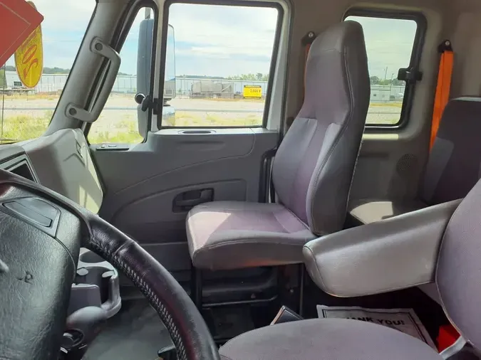 2019 NAVISTAR INTERNATIONAL 4300