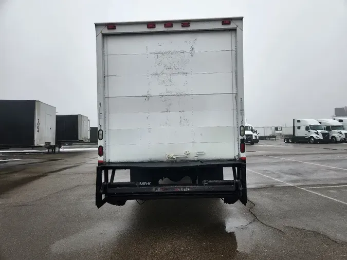 2008 FREIGHTLINER M2