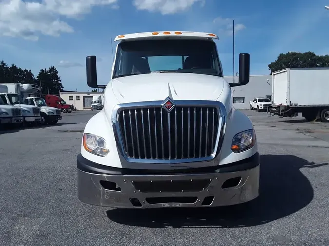 2020 NAVISTAR INTERNATIONAL LT625 DAYCAB T/A