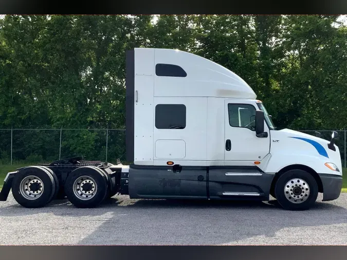 2021 INT LT625 6x49d984b643b1dcff7fad882f1503ede77