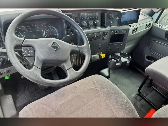 2020 NAVISTAR INTERNATIONAL MV607 (4X2)