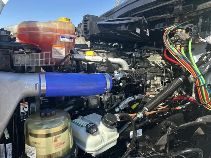 2023 Freightliner Cascadia