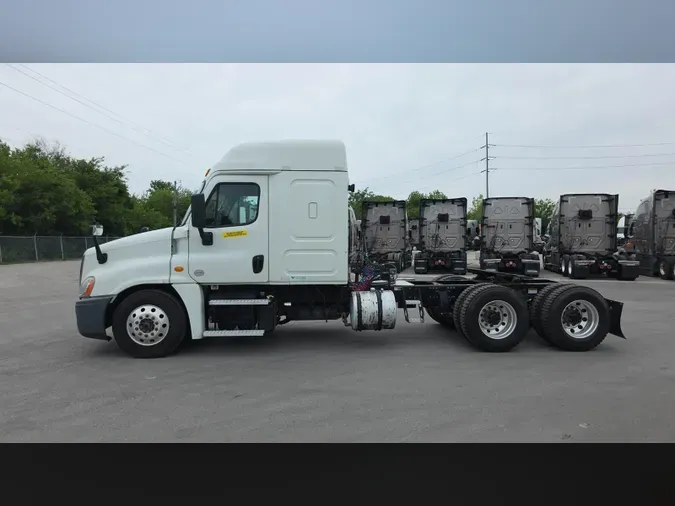 2020 Freightliner Cascadia