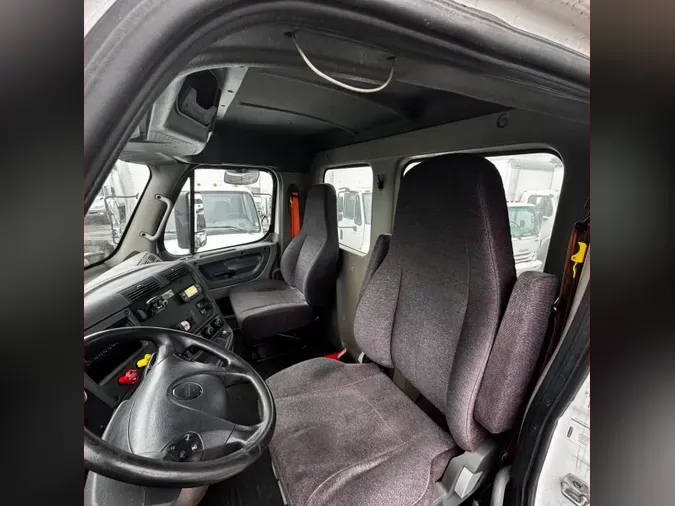 2019 FREIGHTLINER CASCADIA 125