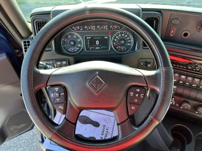2020 International LT625