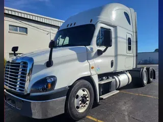 2020 FREIGHTLINER/MERCEDES CASCADIA 125
