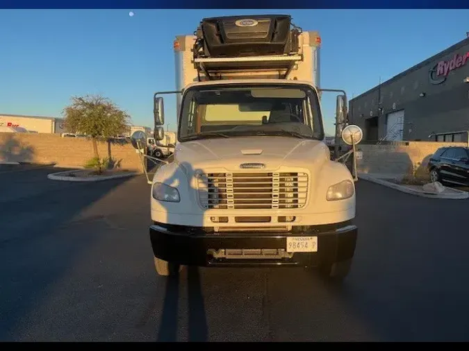 2017 FREIGHTLINER/MERCEDES M2 106