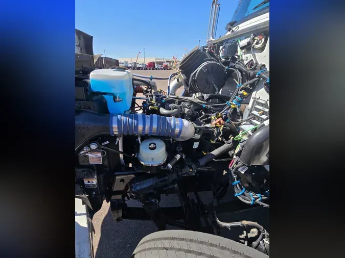 2021 Peterbilt 337