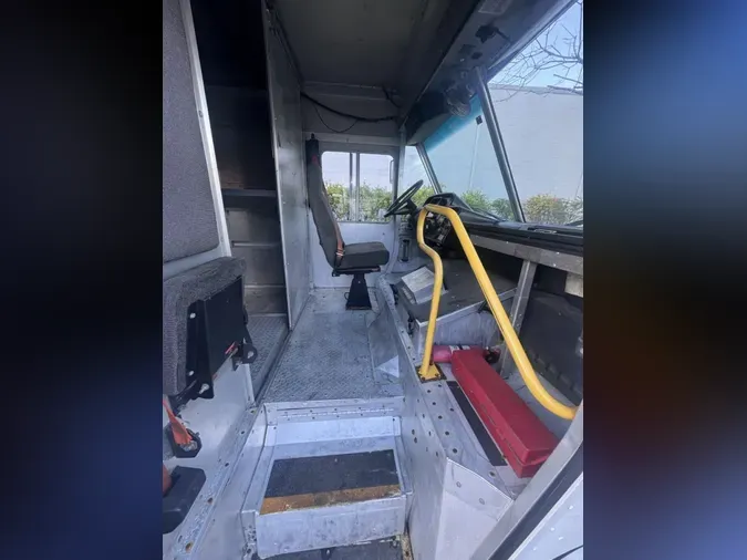 2018 FRTLR CUSTOM CHASSIS CORP MT45