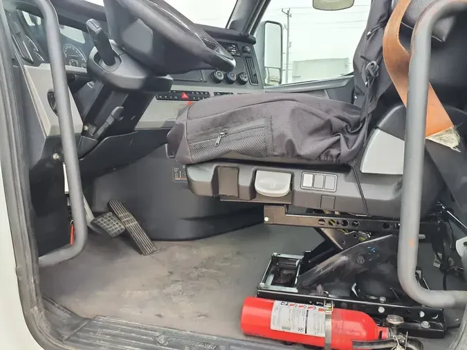 2021 FREIGHTLINER/MERCEDES NEW CASCADIA PX12664