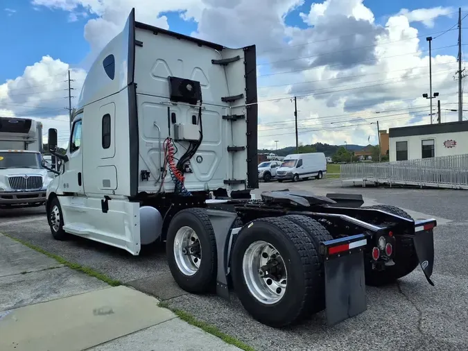 2020 FREIGHTLINER NEW CASCADIA PX12664