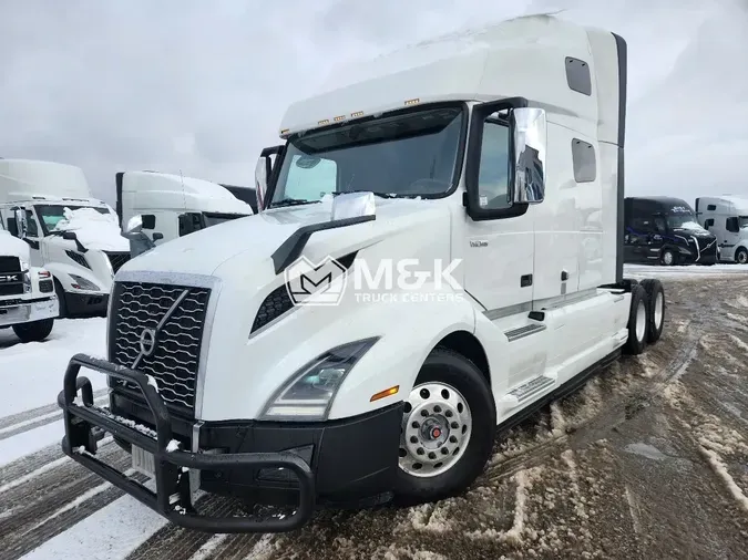 2020 VOLVO VNL64T7609dab674f736fb1efb98b79f7cbcc92bf
