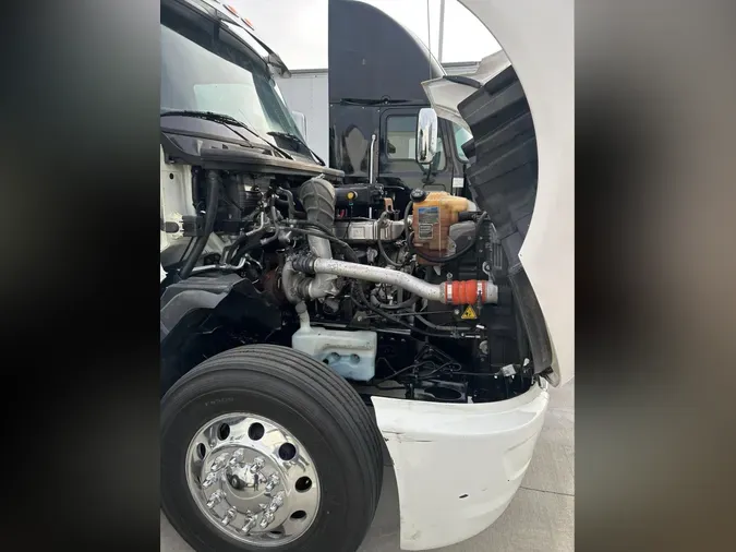 2021 International LT625