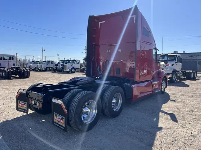 2020 Kenworth T680