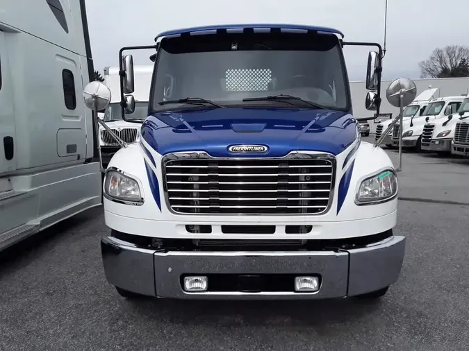 2020 FREIGHTLINER/MERCEDES M2 1069db3fb8f175b81d78e9ccd249d757971