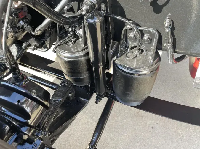 2022 Peterbilt 3899db703d74f407c0131778a7606b4ad28