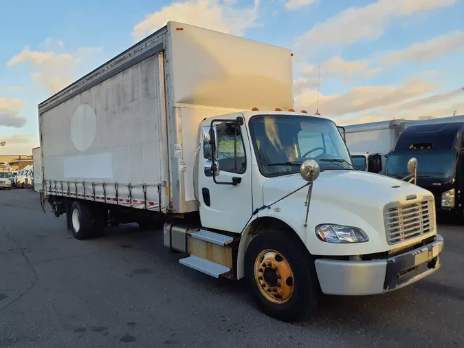 2018 FREIGHTLINER/MERCEDES M2 106