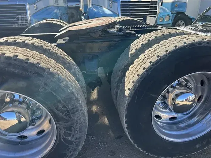 2002 PETERBILT 379EXHD