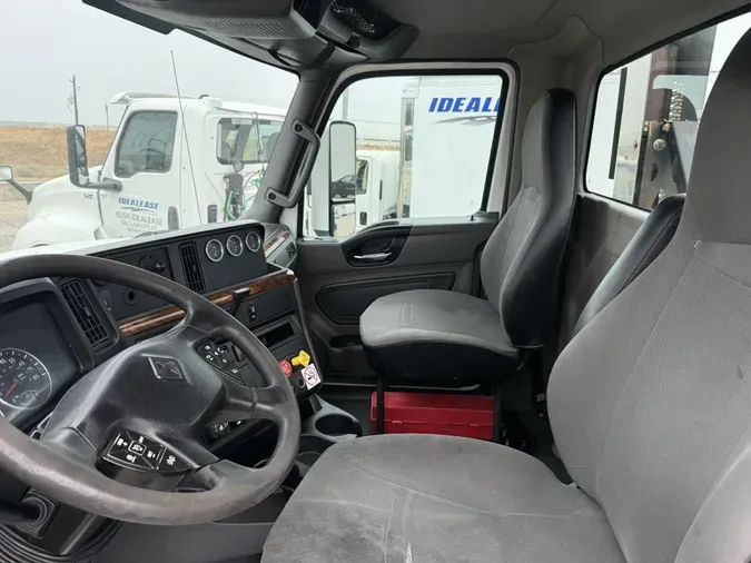 2020 International LT625