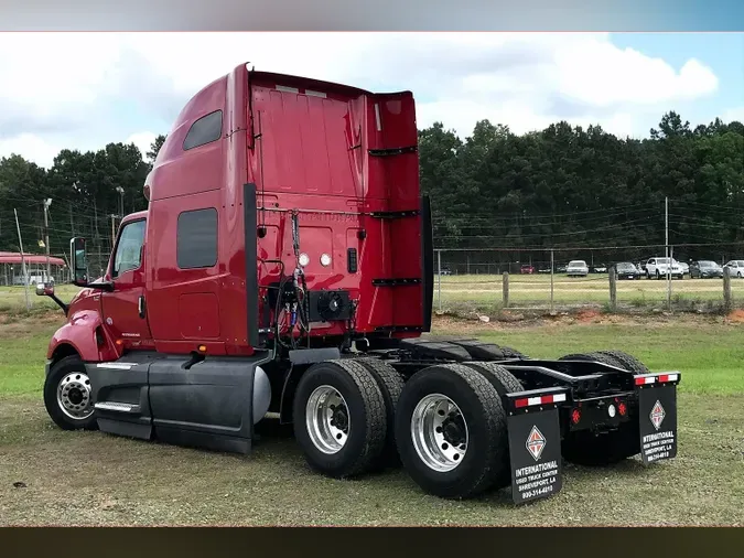 2022 INT LT625 6x4