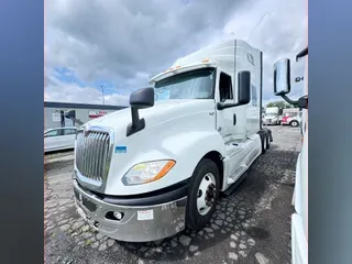 2019 NAVISTAR INTERNATIONAL LT625 SLPR CAB