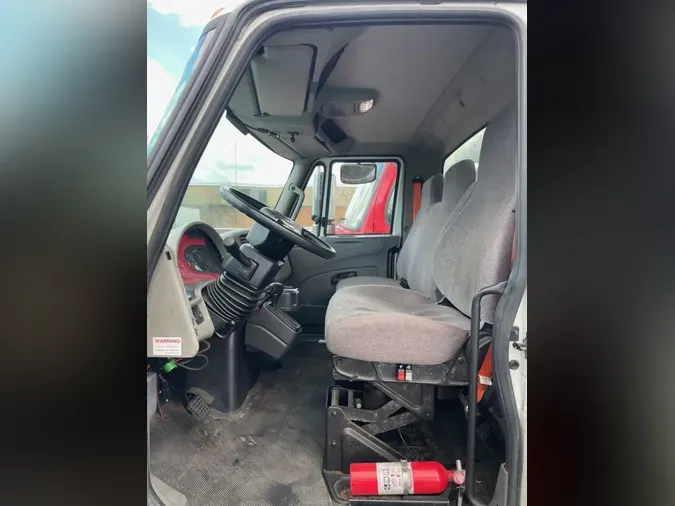 2019 NAVISTAR INTERNATIONAL 4300 SBA