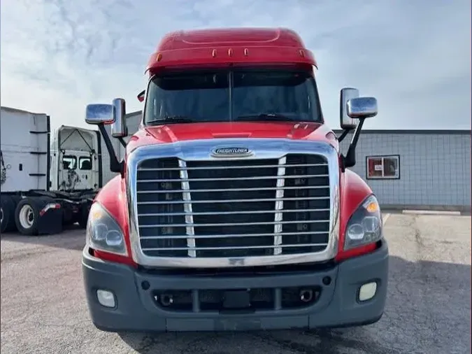 2019 FREIGHTLINER/MERCEDES CASCADIA 125