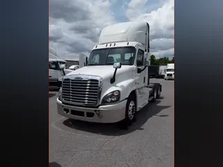 2019 FREIGHTLINER/MERCEDES CASCADIA 125