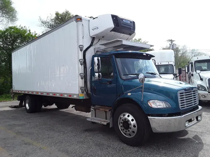 2016 FREIGHTLINER/MERCEDES M2 106