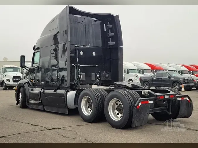 2022 PETERBILT 579