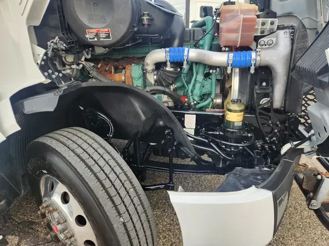 2021 VOLVO VNL64T7409dc2cafd871f233c1a0bc2a477aefbf1