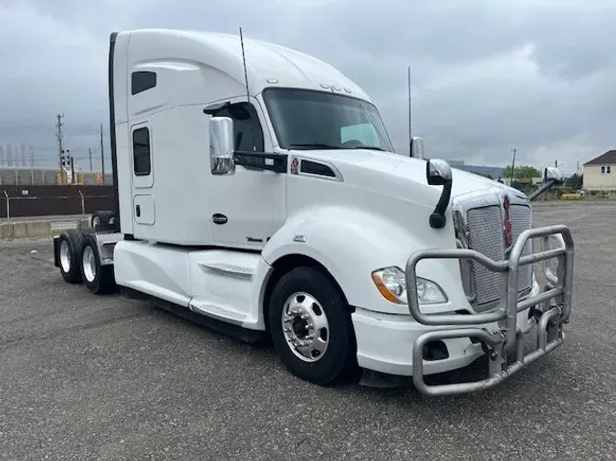 2022 Kenworth T680