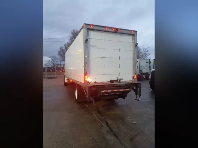 2020 FREIGHTLINER/MERCEDES M2 106