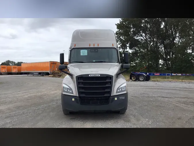 2023 Freightliner Cascadia 126