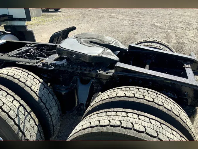 2021 INT LT625 6x4