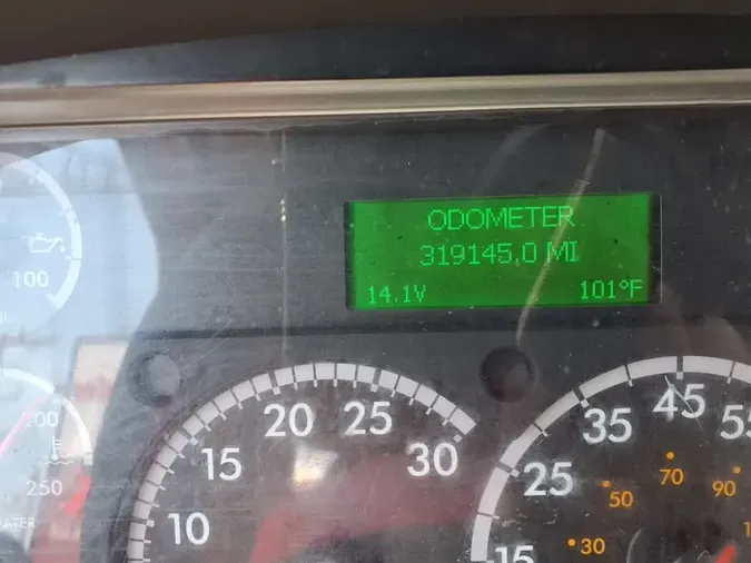 2018 FREIGHTLINER/MERCEDES M2 1069dd217744d7fa44d9ce890955d5dd963