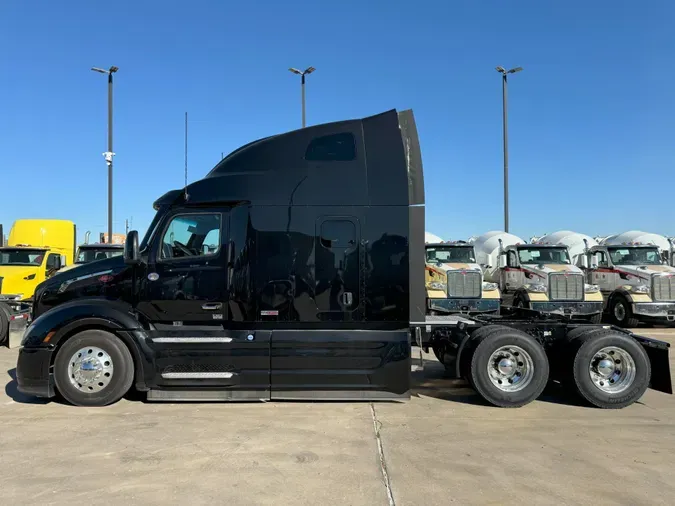 2024 Peterbilt 579