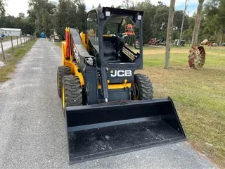 2019 JCB 225
