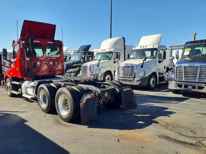 2019 FREIGHTLINER/MERCEDES NEW CASCADIA PX12664