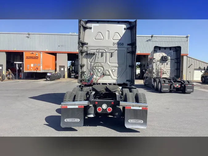 2024 Freightliner Cascadia 1269de84ecb917cf845af084a1c36c37307