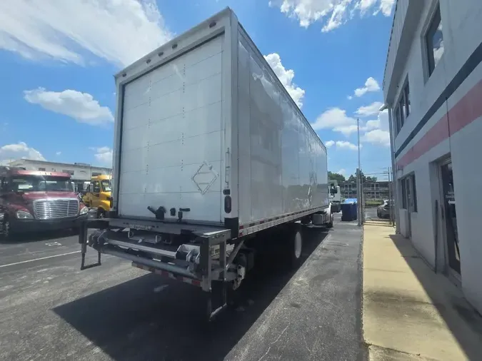2019 FREIGHTLINER M2 106