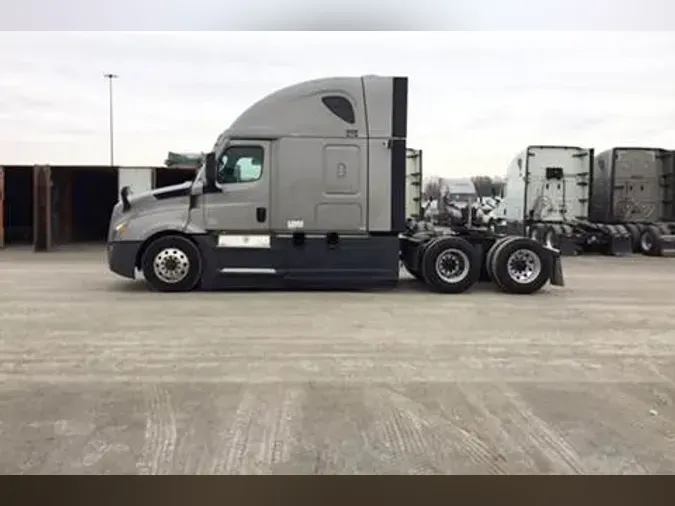 2023 Freightliner Cascadia