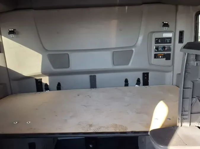 2020 NAVISTAR INTERNATIONAL LT625 SLPR CAB