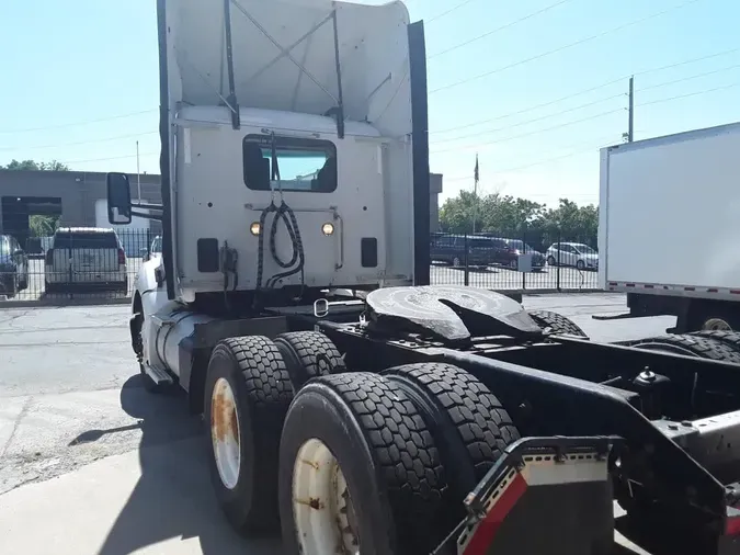 2016 KENWORTH TRUCKS T600A