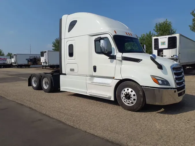 2020 FREIGHTLINER NEW CASCADIA PX12664