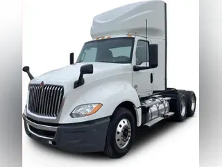 2019 International LT625