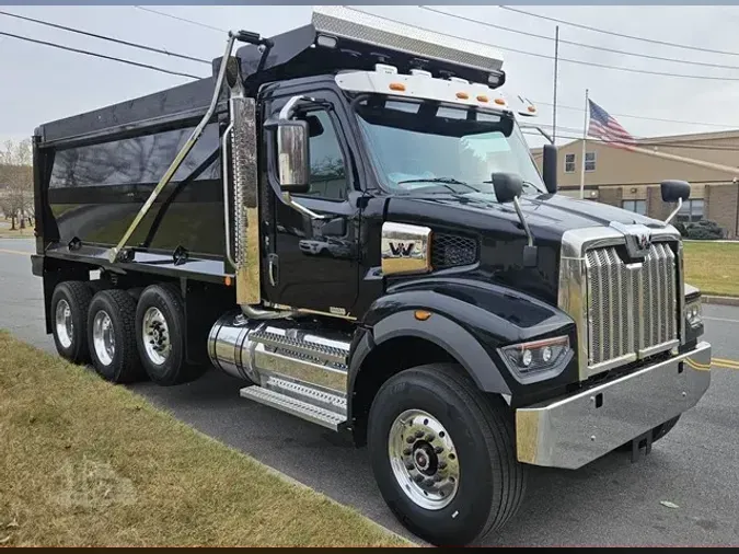 2025 WESTERN STAR 47X