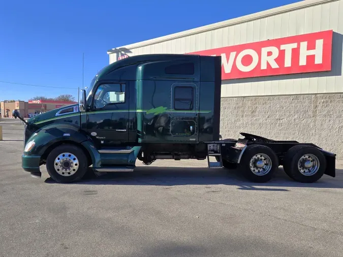 2022 Kenworth T680