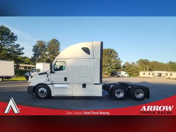 2021 FREIGHTLINER CA126