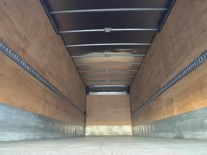 2019 FREIGHTLINER/MERCEDES M2 106